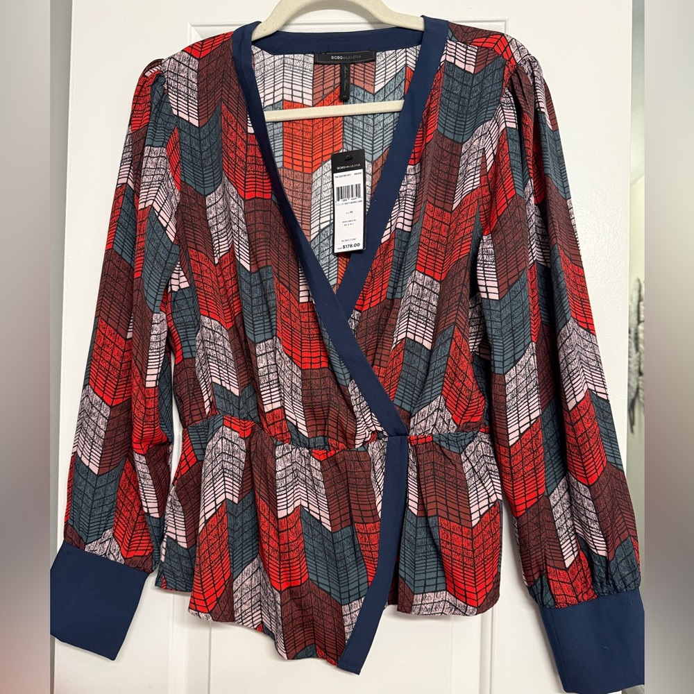 NWT BCBGMaxAzria Red and Blue Patterned Blouse shirt size M